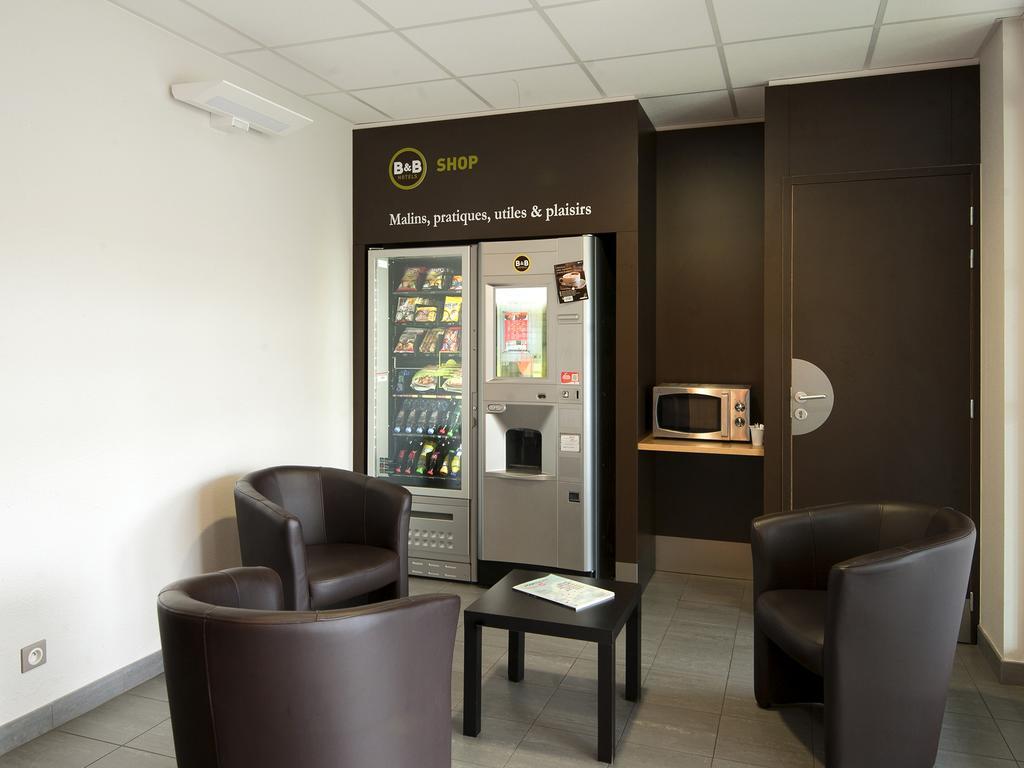 B&B Hotel Lyon Eurexpo Chassieu Exteriör bild